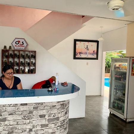 Hostal Las Velas Hotel มันตา ภายนอก รูปภาพ