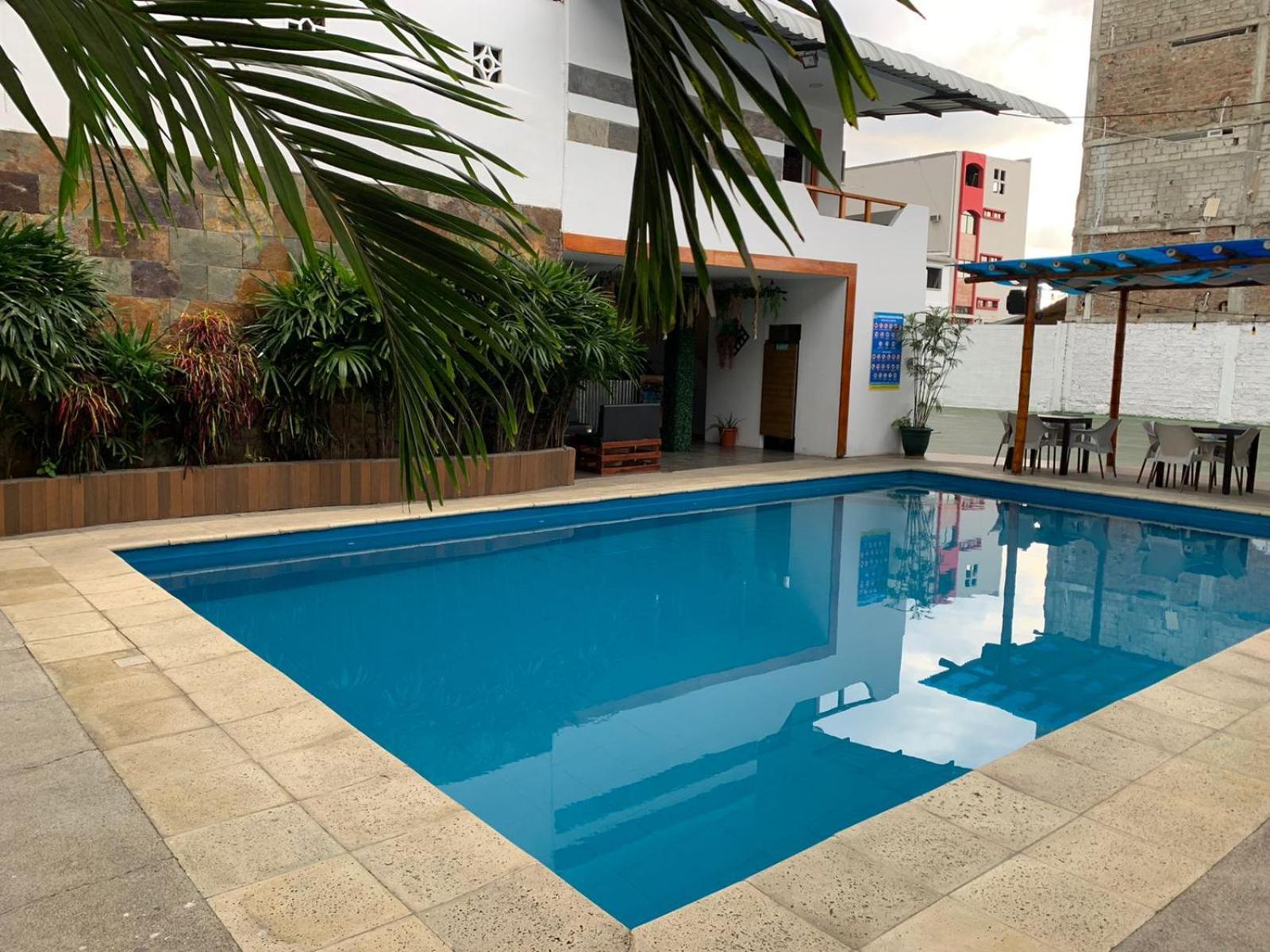 Hostal Las Velas Hotel มันตา ภายนอก รูปภาพ