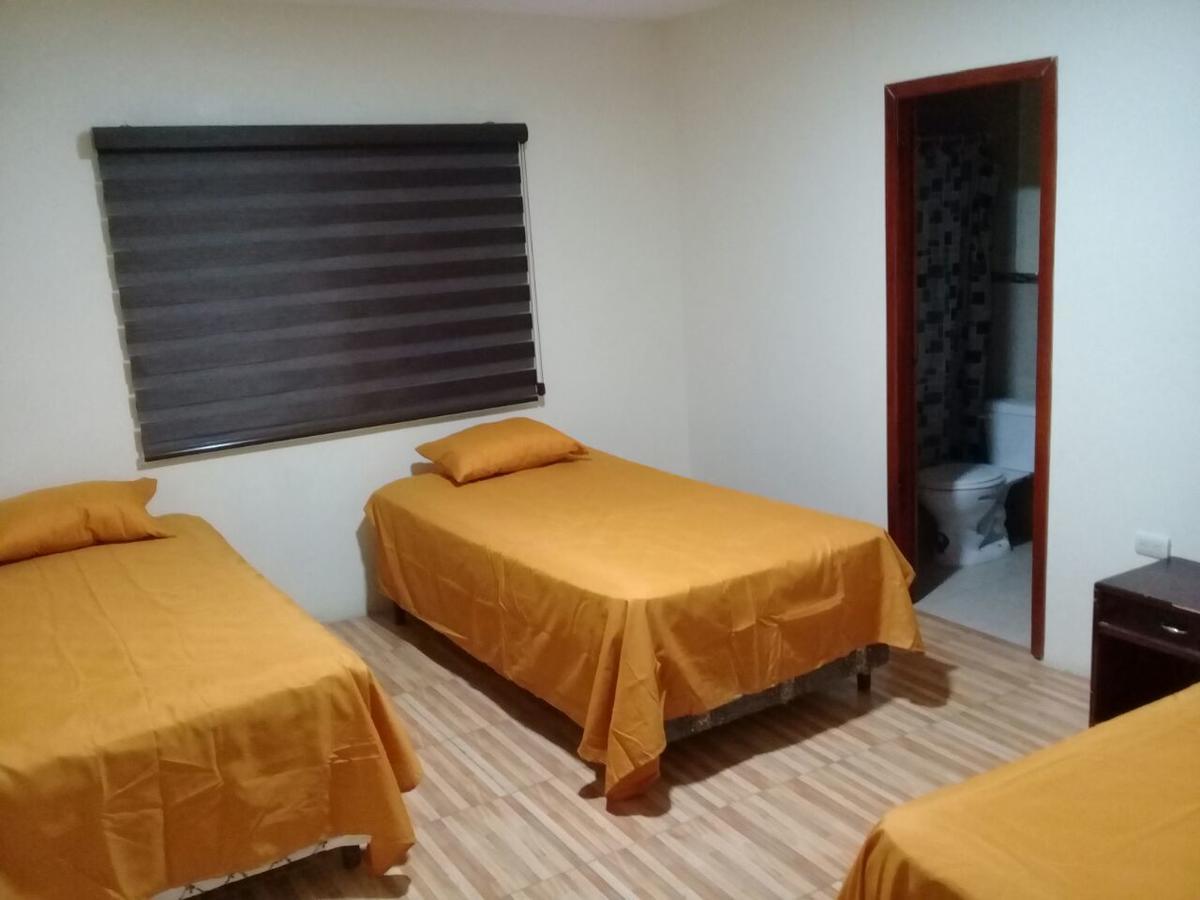 Hostal Las Velas Hotel มันตา ภายนอก รูปภาพ